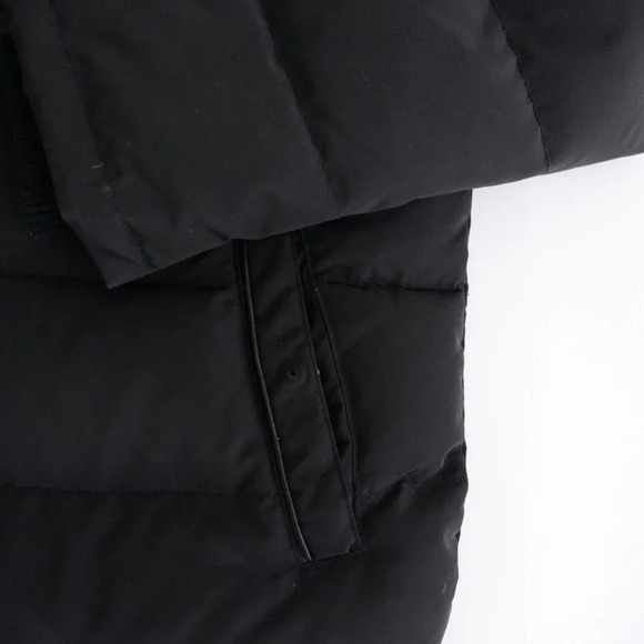 Danier Black Puffer Winter Coat Jacket Size Large - Picture 8 of 16